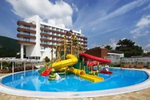 Alean Family Resort & SPA Biarritz 4* Ультра Все Включено (Ex. Сосновая Роща), Геленджик
